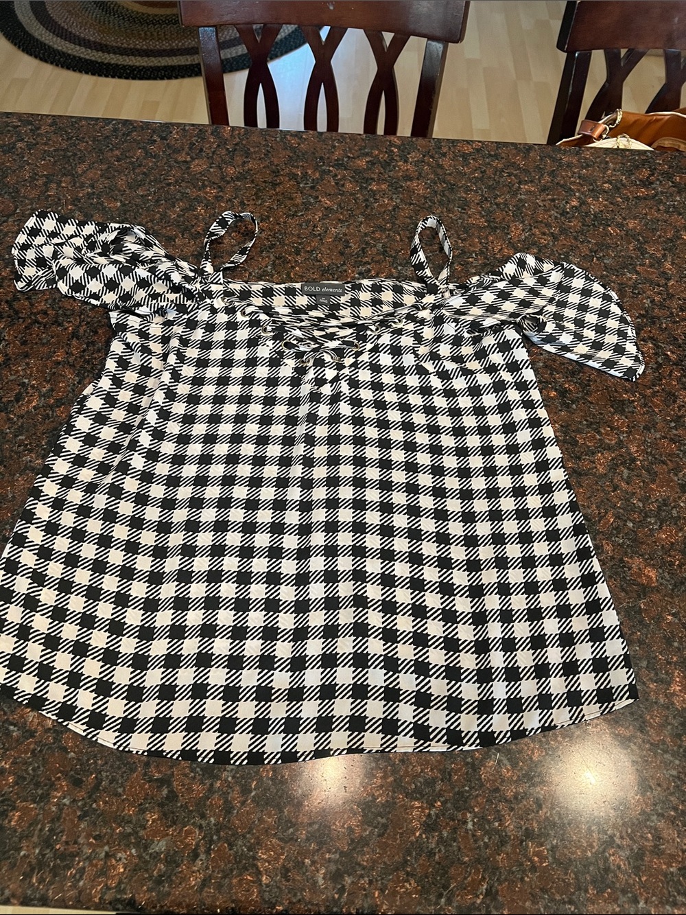BOLD elements Black and White Gingham Off-Shoulder Camisole